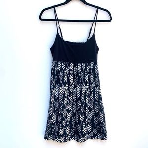 Roxy Black and White Mini Dress Small